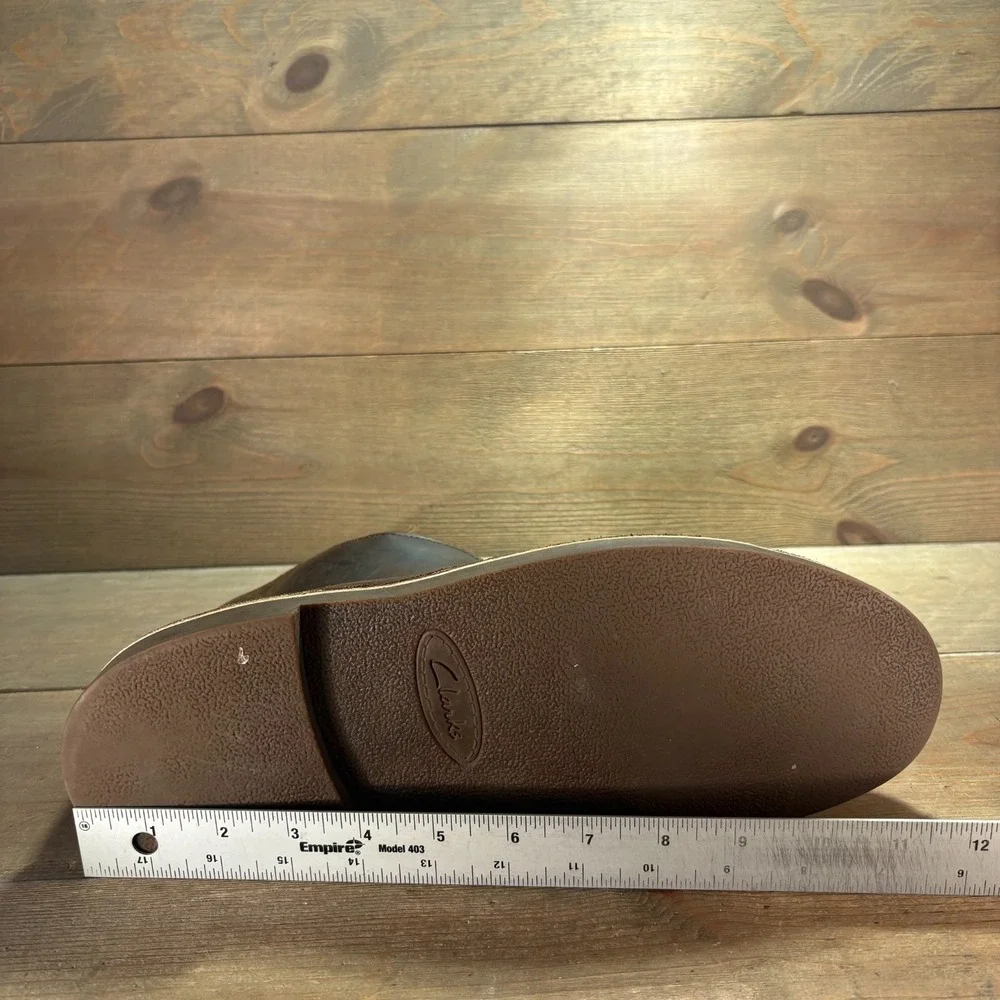 Clarks pre owned
